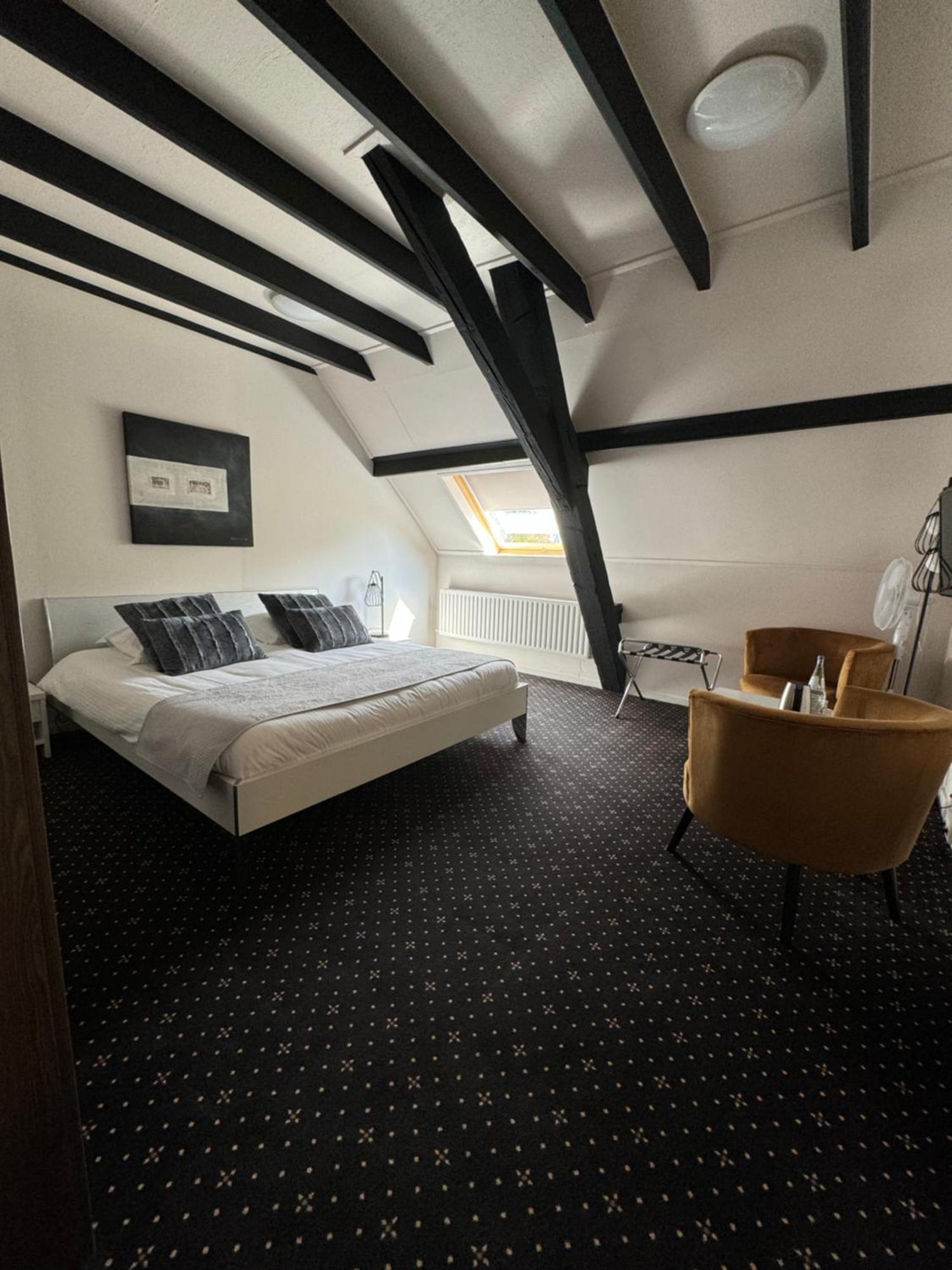 Bed and Breakfast Ouwe Schuure Sluis Esterno foto